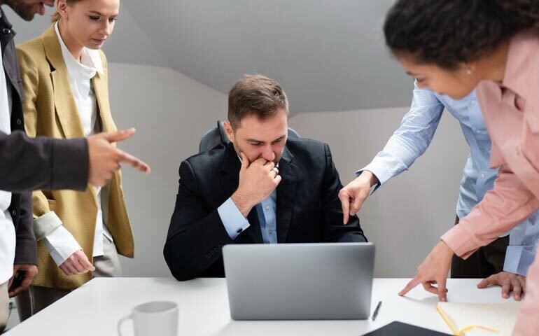 bullying-in-the-workplace-course-line