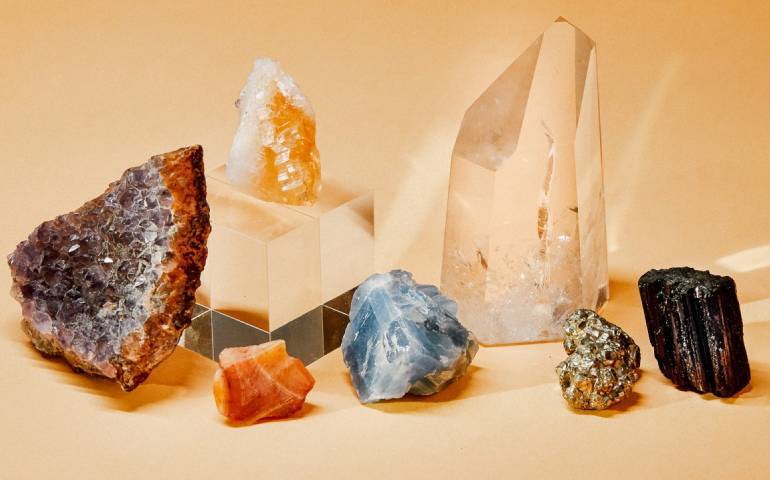 Certification in Crystal Healing Course Line