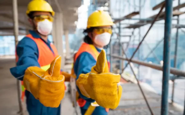 Health and Safety in a Construction Environment Route to CSCS Green Card